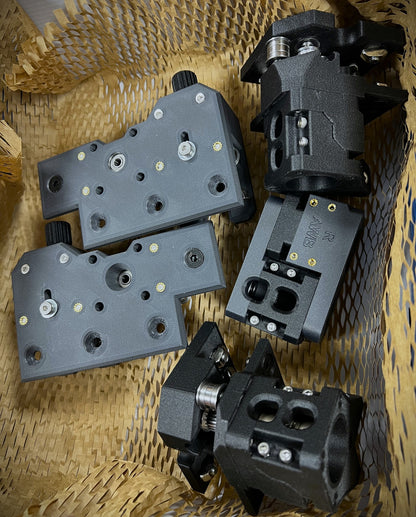 AWD/M2 ENCLOSED MASTER Pack