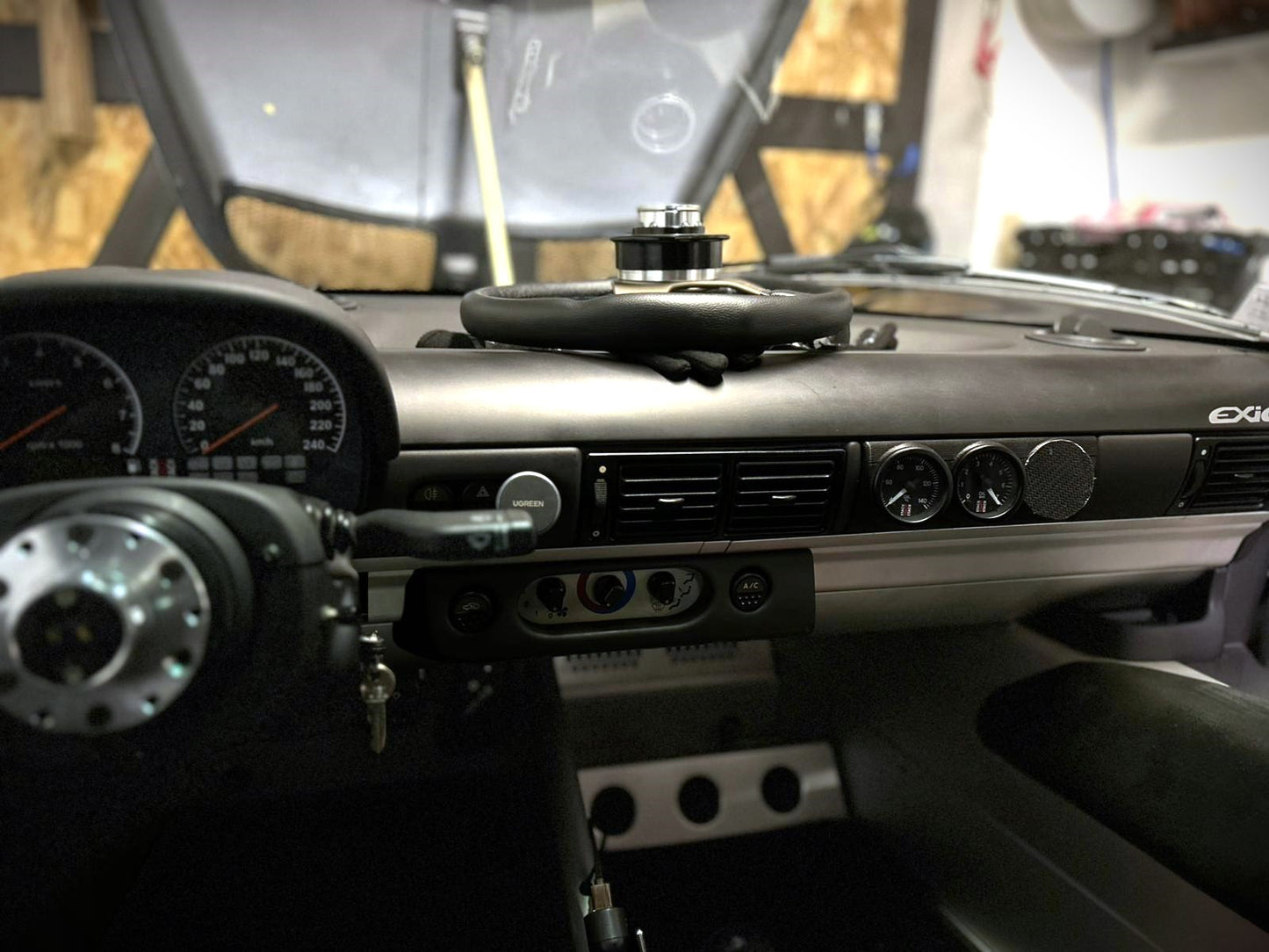 Manometer Dashboard for Lotus Exige S1